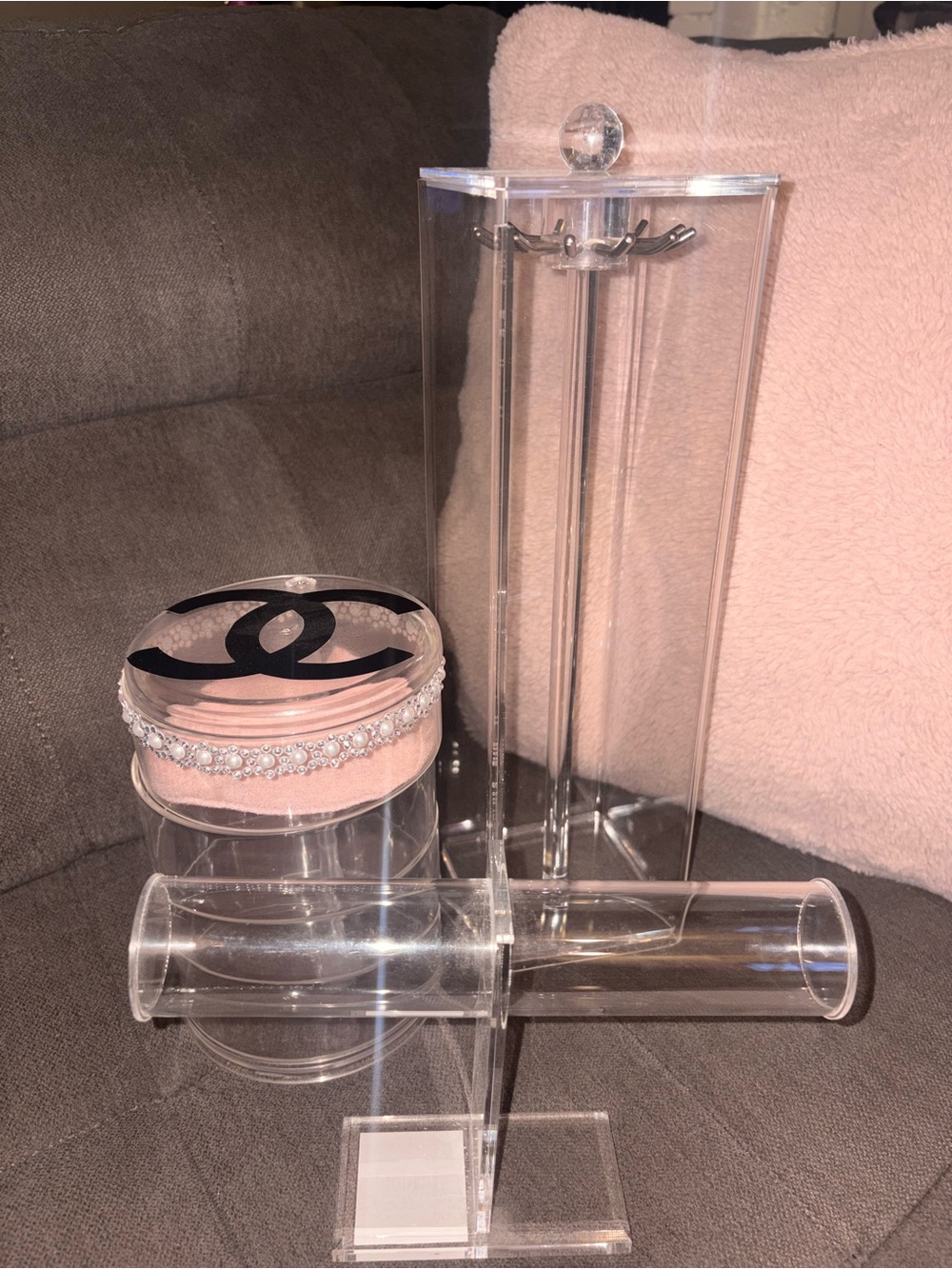 Set of acrylic jewelry holders. Necklace, bracelets , rings